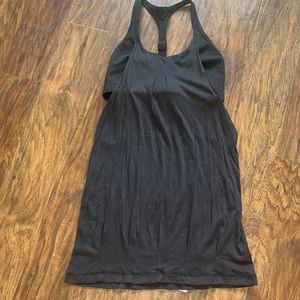 Cute black lululemon tank top with built in sports bra!
